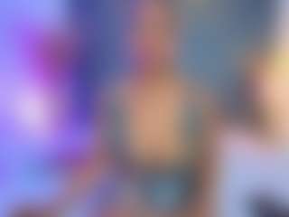 Live cam show with AlisonTravis - Black on SquirtSoMuch