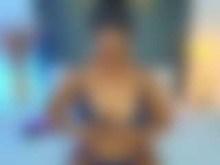 Live cam show with AlisonTravis - Striptease on SinfulBabes