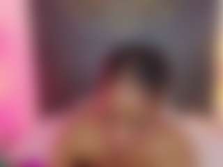 AlisonTravis's Live Sex Cam Show