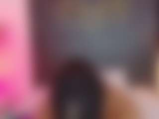 Live cam show with AlisonTravis - Spank Brown Hair on fapnchat