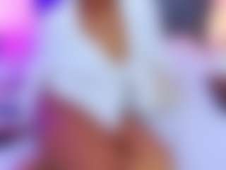 Live cam show with AlisonTravis - Anal on sexylive.show