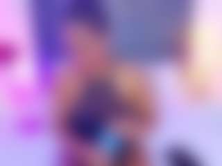 Live cam show with AlisonTravis - Oil on Taboo Cams XXX