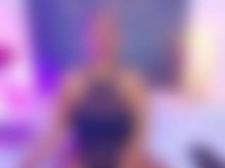 AlisonTravis's Live Sex Cam Show