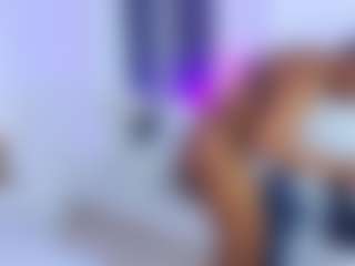 AlisonTravis's Live Sex Cam Show