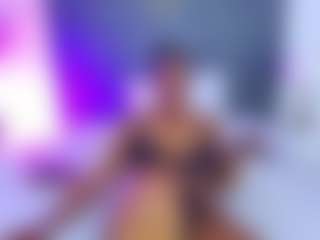 AlisonTravis's Live Sex Cam Show