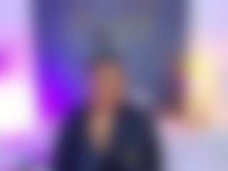 AlisonTravis's Live Sex Cam Show