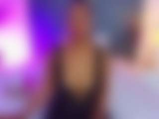 AlisonTravis's Live Sex Cam Show