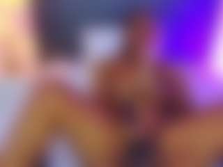 AlisonTravis's Live Sex Cam Show