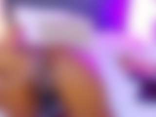 AlisonTravis's Live Sex Cam Show
