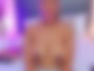 AlisonTravis's Live Sex Cam Show