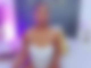 Live cam show with AlisonTravis - Brown Eyes Brown Hair on googirlz