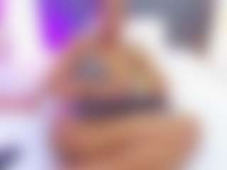 AlisonTravis's Live Sex Cam Show