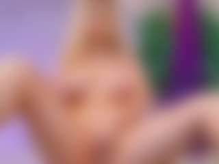 Live cam show with AngelInSinn - Blonde Hair on Strip Flash - Live Sex Shows