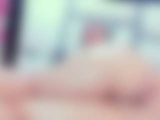 Live cam show with Tessacooper - Dp on live18s.com