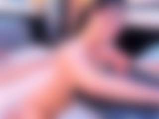 Live cam show with Tessacooper - Squirt on studioflirtlive.com