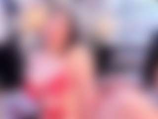 Live cam show with Tessacooper - Domination on AdultVida.com