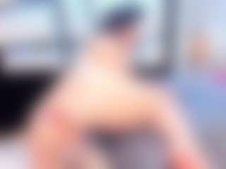 Live cam show with Tessacooper - Striptease on https://playwithruby.com