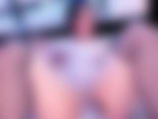 Live cam show with Tessacooper - Big Tits on Camming Site