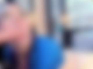 Live cam show with Tessacooper - Shaved Pussy on Milfs Live