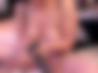 Live cam show with Tessacooper - Facial Piercings on xfollow cams