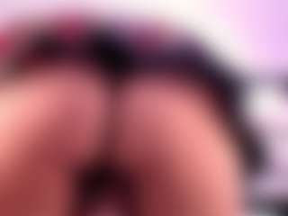Live cam show with Tessacooper - Brown Hair on Dare Cams