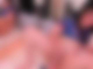 Live cam show with Tessacooper - Shaved Pussy on Camsoda
