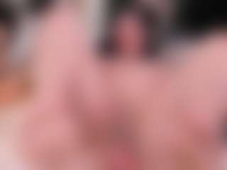 Live cam show with Tessacooper - Amateur Brown Hair on Camsoda