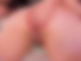 Live cam show with Tessacooper - Brown Eyes Brown Hair on Strip Flash - Live Sex Shows
