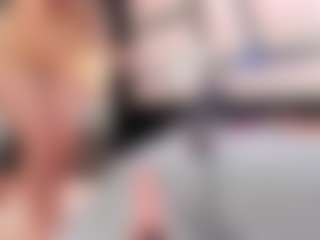 Live cam show with Tessacooper - Public Big Tits on CamClone