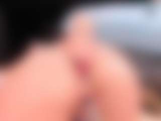 Live cam show with Tessacooper - Tease on Camsoda