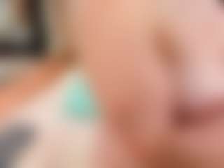 Show live cam dengan Tessacooper - Cum Brown Hair di Camsoda