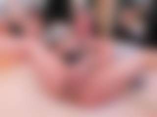 Live cam show with Tessacooper - Brown Hair on Camsoda