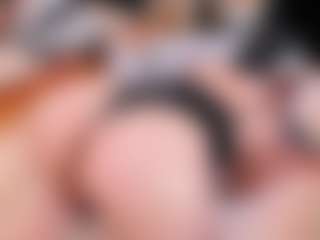Live cam show with Tessacooper - Public on Camsoda