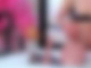 Live cam show with Tessacooper - Young Adult Teen (18+) on Camsoda
