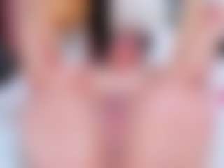 Live cam show with Tessacooper - Fingering Young Adult on Soda Cam