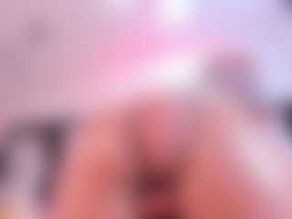 Live cam show with Tessacooper - Double Penetration on Dolls Live