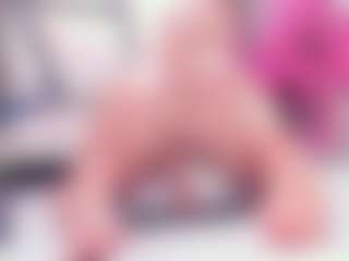 Live cam show with Tessacooper - Brown Eyes on Dolls Live