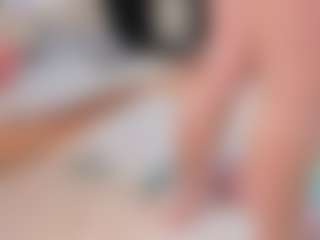 Live cam show with Tessacooper - Lush Brown Hair on Camming Site