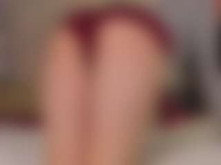 Live cam show with Valthea - College Brown Hair on https://playwithruby.com