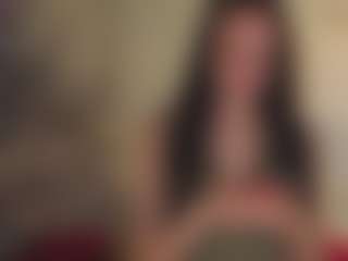 Live cam show with Valthea - Oil on liverealitysex.com