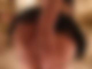 Live cam show with claida1 - Blue Eyes on Fling VIP Chat