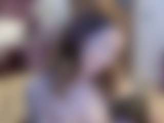 Live cam show with Jessicasky - Green Eyes on CamwithHer
