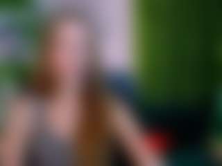 Live cam show with khloebeauty - HD on liverealitysex.com