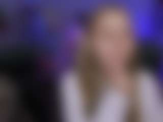 Live cam show with khloebeauty - Smoking on AdultVida.com