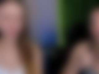 Live cam show with khloebeauty - Green Eyes on Gym Cam Girls