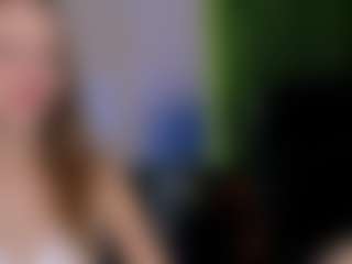 Live cam show with khloebeauty - Green Eyes on Camsoda