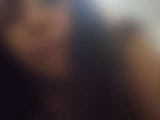 Live cam show with Kittsfbaby - Mobile on Camsoda