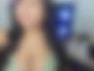 Live cam show with Millysofia25 - Public on Camiplay Live