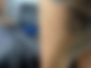 Live cam show with dakotastream - Average on chickslive.net