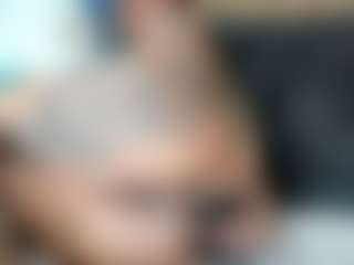 Live cam show with dakotastream - Average on CamClone